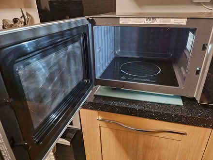 Photo of free Russell Hobbs microwave - faulty (Thornton Heath CR0) #2