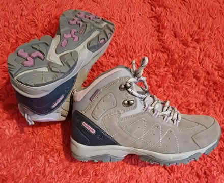 Photo of free Size 8 ladies walking boots (Bilton CV22) #1
