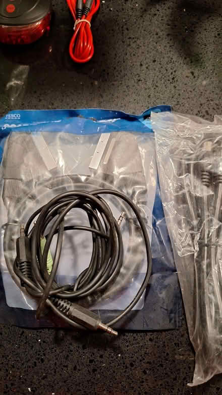 Photo of free Various cables including new scart cable and audio cable (Kempston MK42) #1