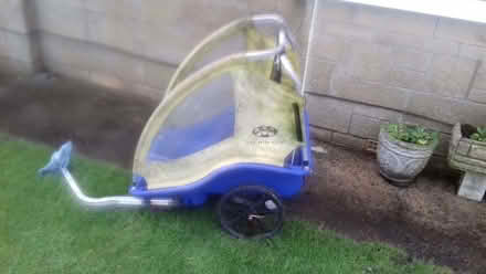Photo of free Burley bike trailer (Clutton Hill) #1