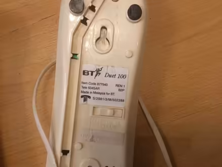 Photo of free Bt100 telephone (1990’s) (B62 near Blackheath) #2