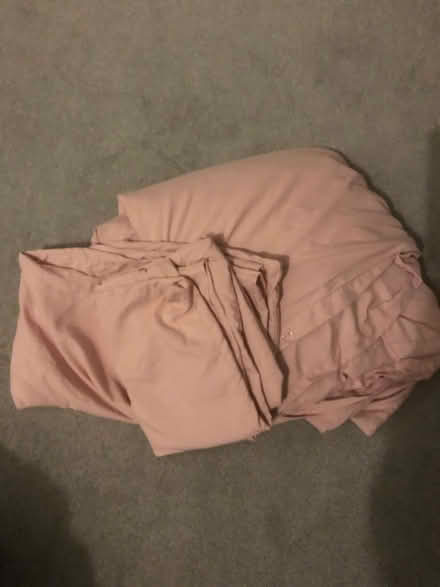 Photo of free King duvet cover & pillowcases (East dulwich) #1