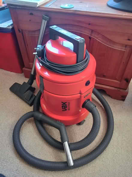 Photo of free Vax 6131T vacuum (Helmsley YO62) #1