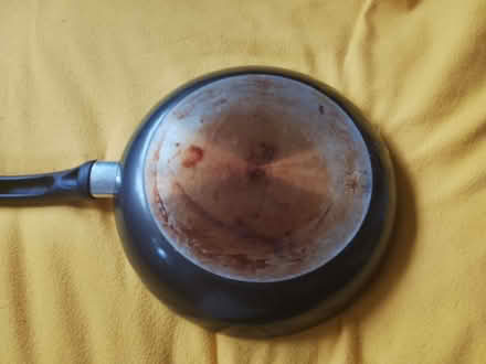 Photo of free Big frying pan (Morden SM4) #3