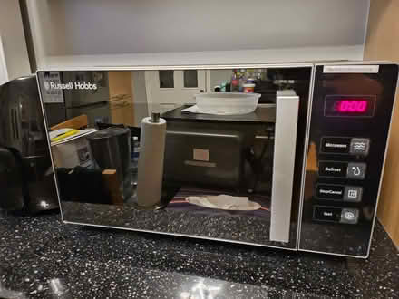 Photo of free Russell Hobbs microwave - faulty (Thornton Heath CR0) #1