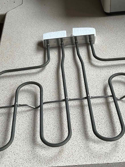Photo of free New Dual cooker element (Shirley, Croydon) #2