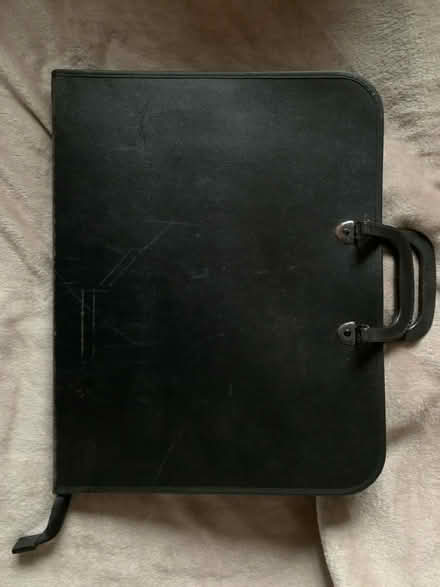 Photo of free Art Portfolio’s Large & Small NW11 (Hampstead Garden Suburb NW11) #2