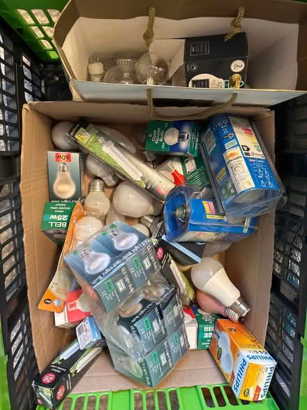 Photo of free Light bulbs (Southfields SW19) #1