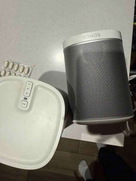 Photo of free Sonos (only one speaker works) (Bethnal Green) #1