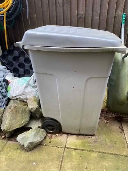 Photo of free Very large bin (Tilsworth Road, LU7) #1