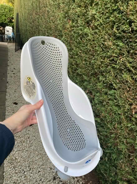 Photo of free Baby bath seat (Ox449dj Garsington) #1