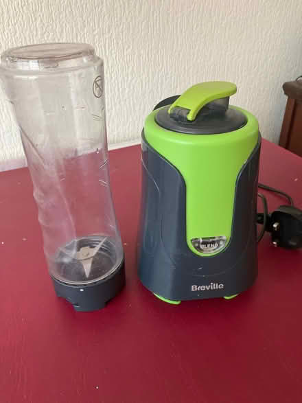 Photo of free Blender (Hitchin SG4) #1