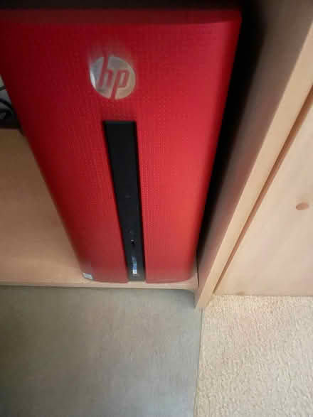 Photo of free Windows 10 desktop HP computer with monitor and keyboard (Seaford BN25) #1