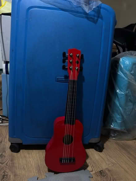 Photo of free Kid’s guitar with defects (West Ham E15) #1