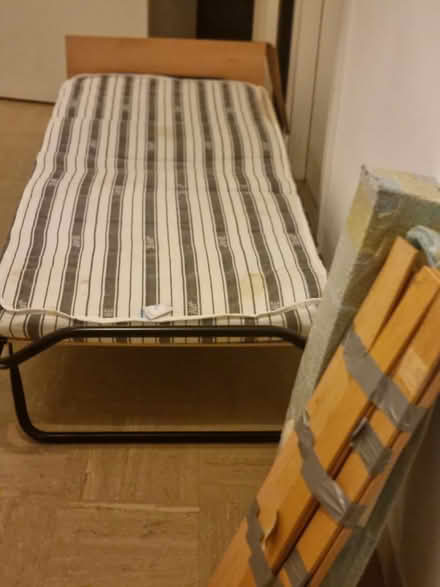 Photo of free Jay be guest bed (CR0) #3