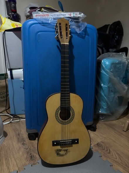 Photo of free Small guitar with defect (West Ham E15) #1