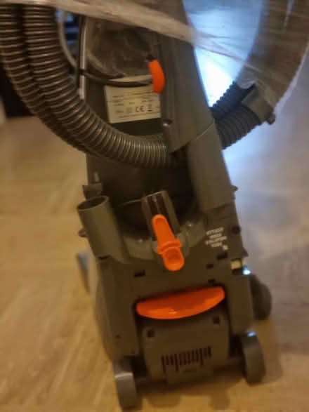 Photo of free Vax carpet washer (CR0) #4