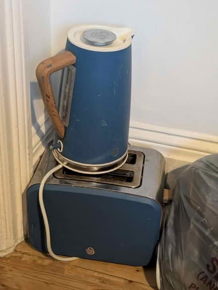 Photo of free Kettle And toaster (Prestonville) #1