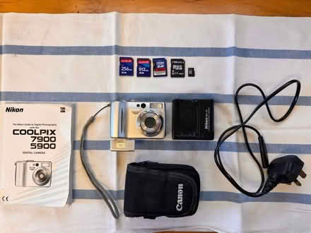 Photo of free Nikon Coolpix 5900 (PO12 Alverstoke) #4