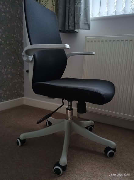 Photo of free White office/desk chair (Garforth LS25) #1