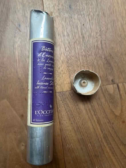 Photo of free L’occitane lavender incense sticks (London W12, Shepherd’s Bush) #1