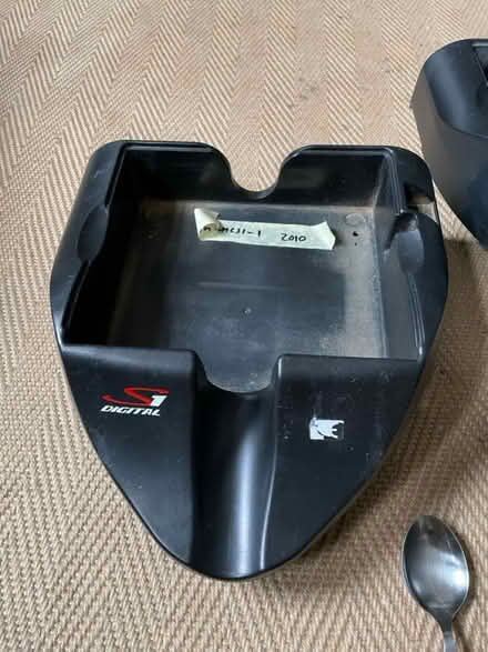 Photo of free Plastic Battery Trays (BH9) #3
