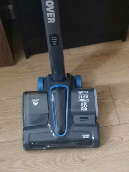 Photo of free Cordless upright hoover (Seven kings IG3) #3