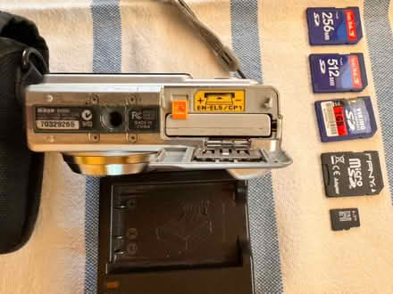 Photo of free Nikon Coolpix 5900 (PO12 Alverstoke) #3