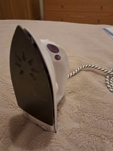 Photo of free Travel iron (Dronfield S18) #4