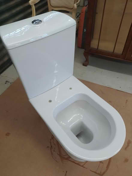 Photo of free Roca toilet (Ufton, Leamington Spa) #1