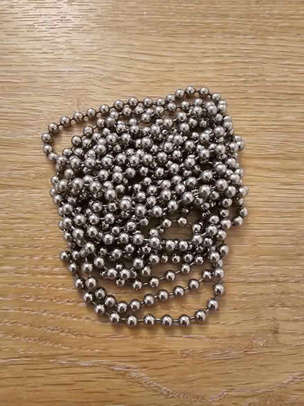 Photo of free 2.5 metres of metal beaded chain (TW1) #1