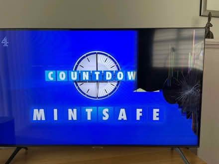 Photo of free Damaged Samsung 43inch UHD Television (Hildenborough TN11) #1