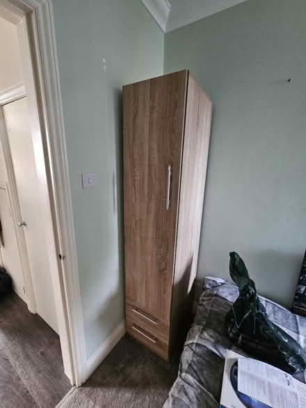 Photo of free Small wardrobe (SS6) #1