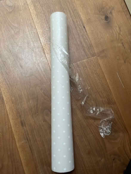 Photo of free Roll of wallpaper-stars (London W12, Shepherd’s Bush) #1