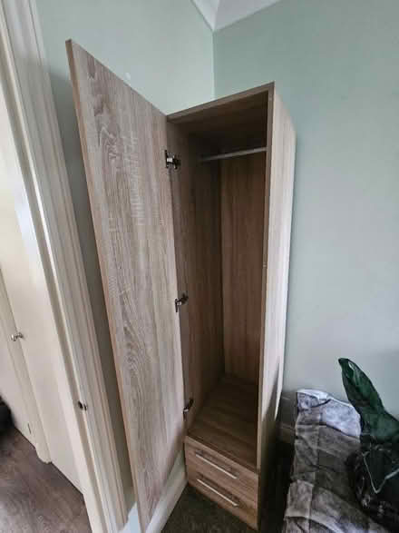 Photo of free Small wardrobe (SS6) #2