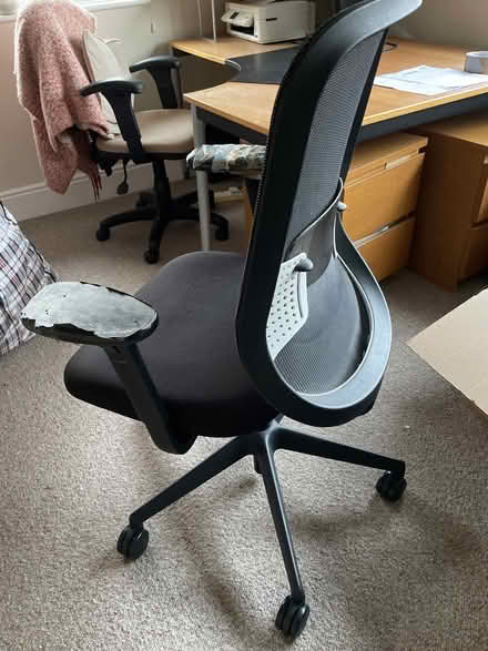 Photo of free Office chair (Bognor Regis PO21) #3
