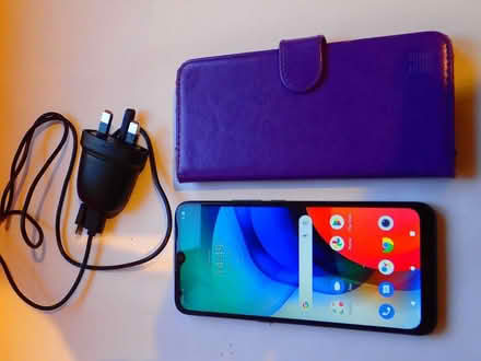Photo of free Motorola MotoE 6 phone (Aigburth L17) #1