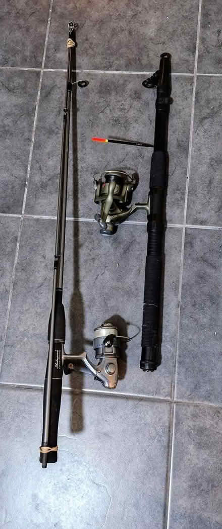 Photo of free 2 fishing rods (Northolt UB5) #1