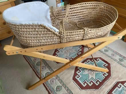 Photo of free Moses basket (Townsend AL3) #2