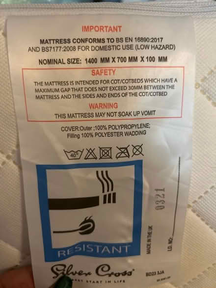 Photo of free crib mattress (Flat 2 , 06 observatory mews) #2