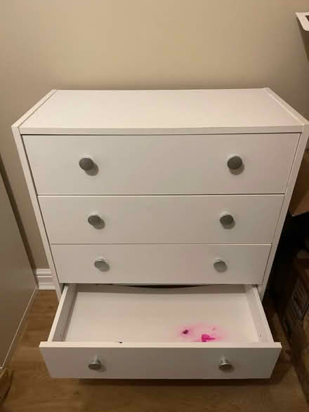 Photo of free White chest of drawers (SE14) #4