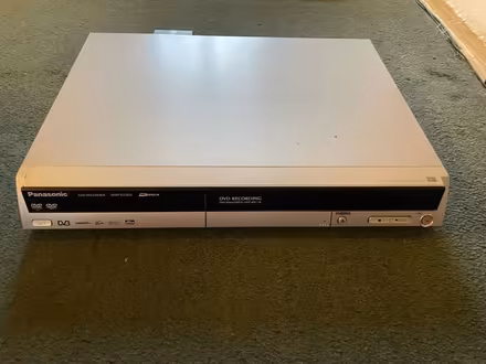 Photo of free DVD Player (South Ham RG22) #1