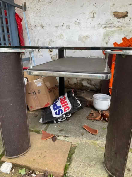 Photo of free GLASS TABLE for 6 people (Edgware Harrow HA8) #3