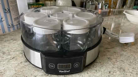 Photo of free Vonshef Yoghurt maker (Welling DA16) #1