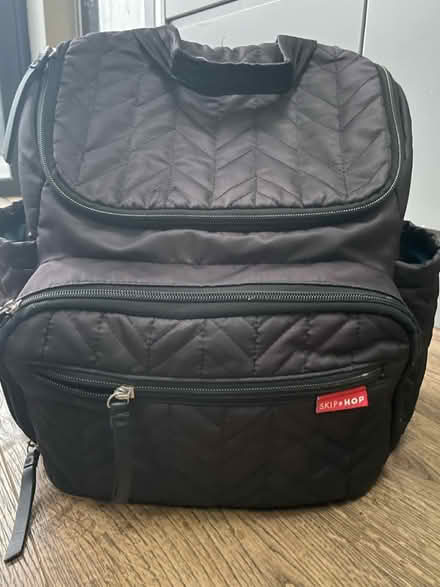 Photo of free Skip Hop change bag (SM4) #1