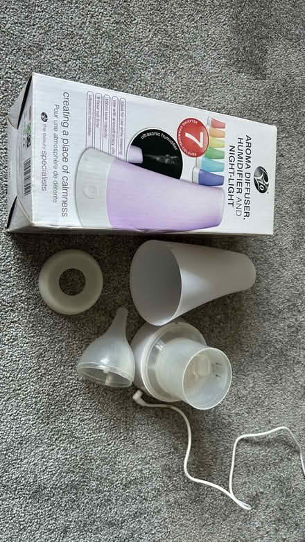Photo of free Aroma diffuser and night light (Holmer Green) #1
