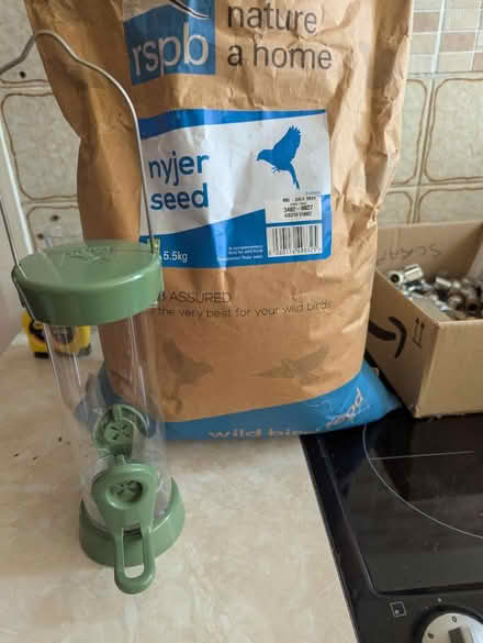 Photo of free Nyjer seed feeder and seed (Apsley HP3 0) #1