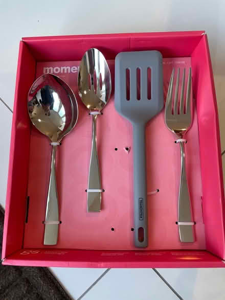Photo of free New spatula and serving utensils (MK11 Fairfields) #1