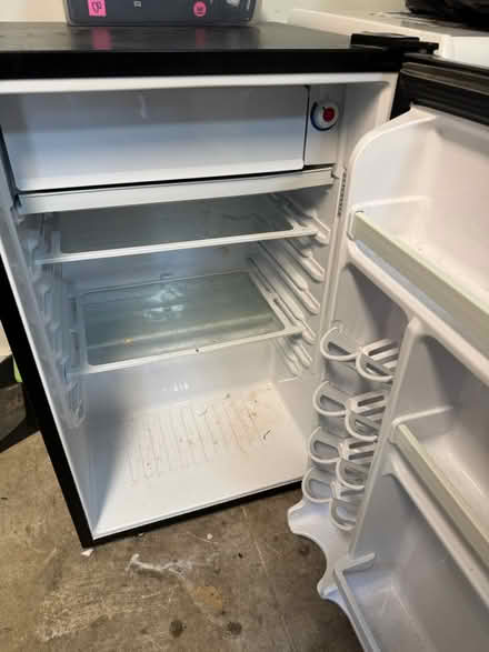 Photo of free mini fridge (Upper Millsmont) #2