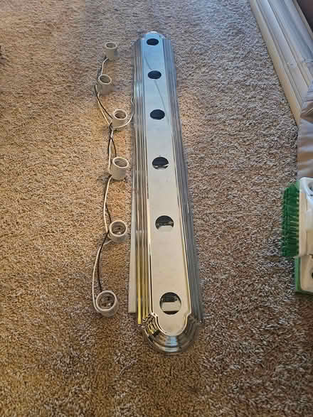 Photo of free 2 Vanity Lights (Stoneham) #4